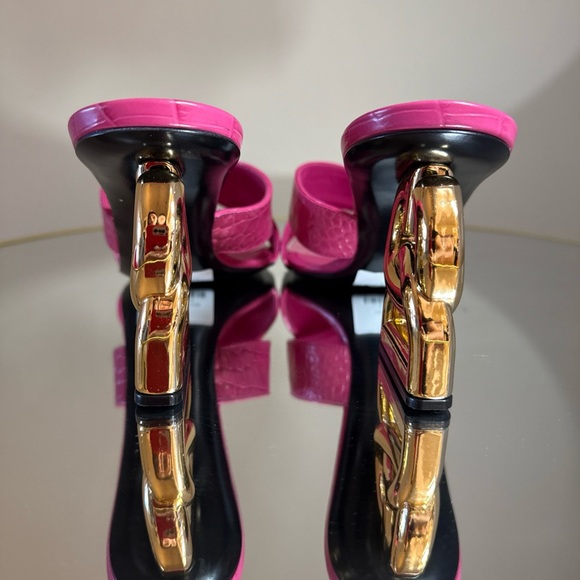 Dolce Gabbana DG logo sculped heel sandals mules size 39 - Picture 4 of 16